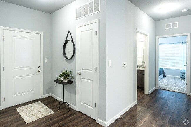 Highview Pointe, Louisville, KY 40228 - photo 6