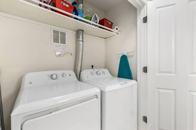 2133 Krisron Rd unit ID1013089P, Fort Collins, CO 80525 - photo 6