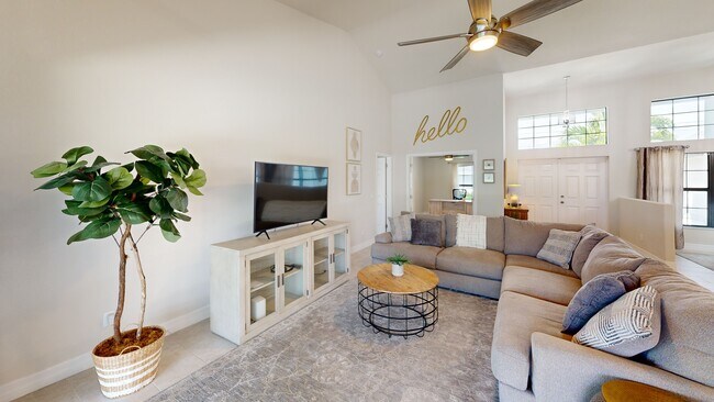 2016 SW 28th Ln, Cape Coral, FL 33914 - photo 2