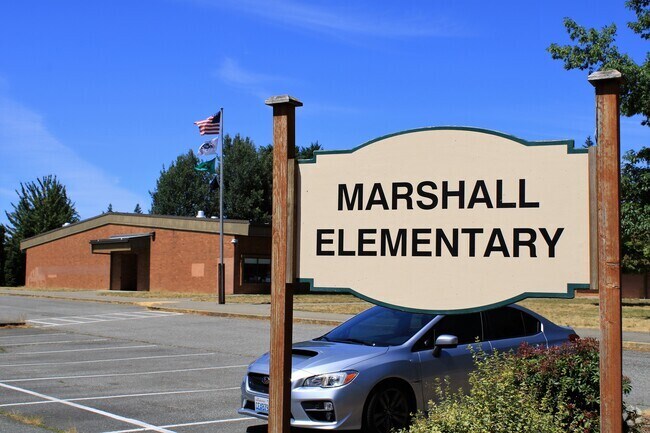 Marshall Elementary School's signage.