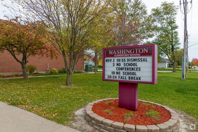 Washington Elementary School provides students with the knowledge and skills to excel.