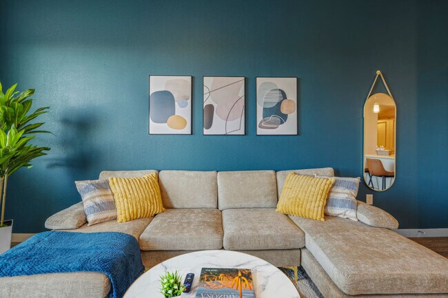 711 W Broadway Rd unit ID1366978P, Tempe, AZ 85282 - photo 4