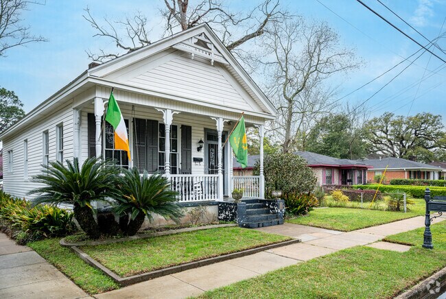 Historic Shotgun-style homes are still present in the Texas Street neighborhood.