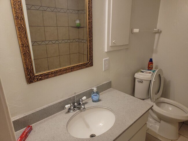 The Pines Apts, Oklahoma City, OK 73112 - photo 4