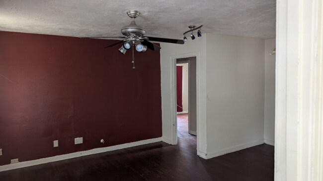 119 13th St N unit 119, 13th St North T, Texas City, TX 77590 - photo 5
