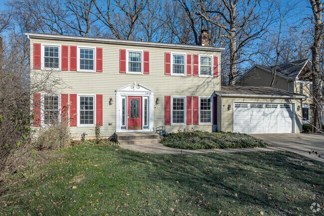 Homes in Winston Woods feature up to a half-acre of yard space.