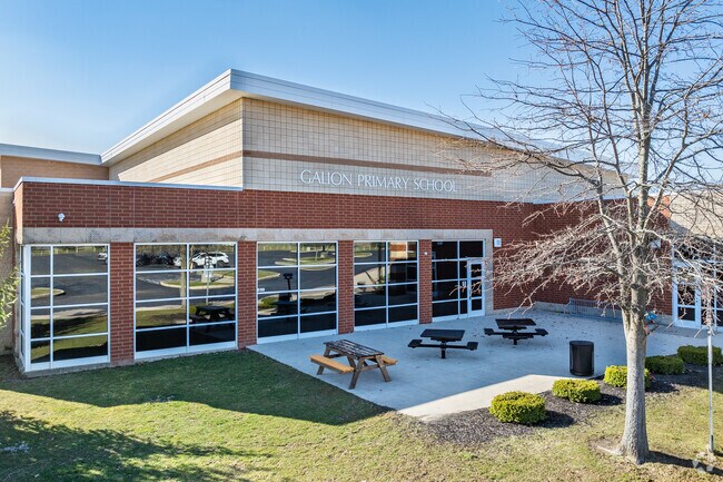 The district's preschool program serves three- and four-year-olds and earns a five-star rating from the Ohio Department of Education.