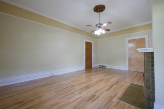 821 W South St Unit 2E, Kalamazoo, MI 49007