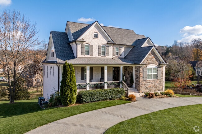 New modern traditional homes are becoming popular in Green Hill.