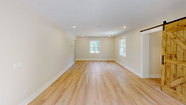 1329 Monte Vista Dr, Gadsden, AL 35904 - photo 2