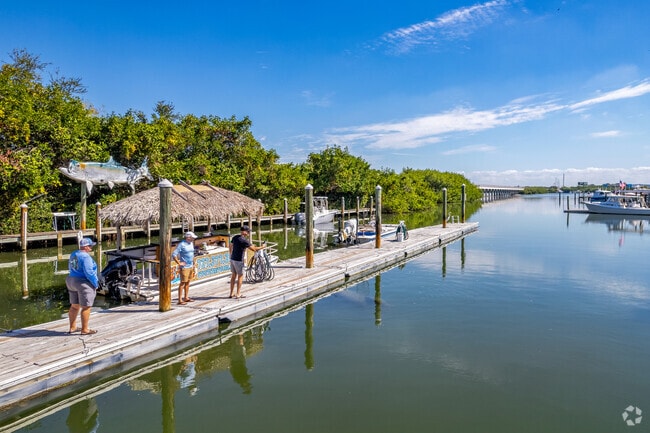 Go boating with family and friends in the Bay Pines neighborhood.