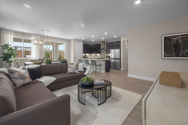 336 Miramar Dr unit 36515512, Lathrop, CA 95330 - photo 7