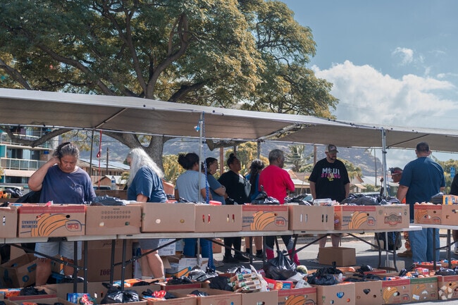 The Waianae community exudes a strong sense of local culture with its outdoor markets.