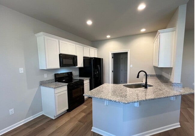 25742 Raines Ave, Denham Springs, LA 70726 - photo 3