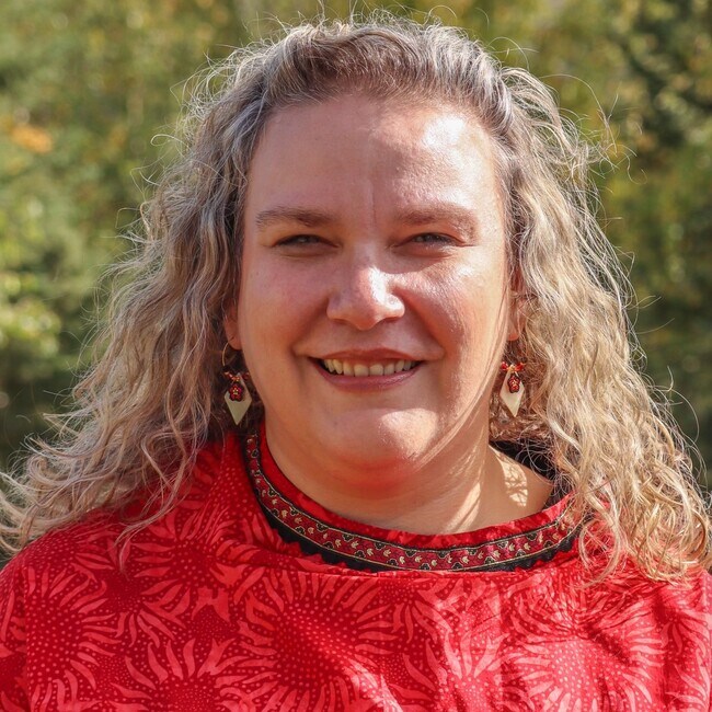 JENNIFER MAJORS