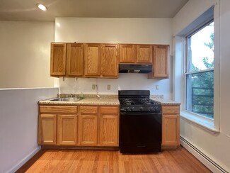 297 Forrest St, Jersey City, NJ 07304