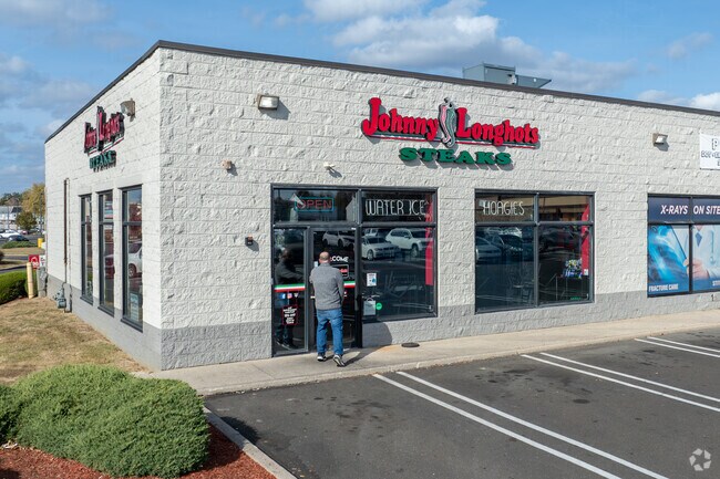 Johnny Longhots has one of the best cheese steaks in Elderberry Pond.