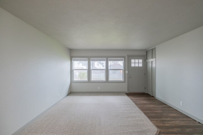 3497 Felton St S, Salem, OR 97302 - photo 4