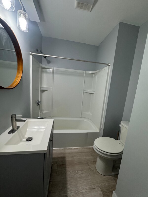 160 Plymouth St unit 1A, Fitchburg, MA 01420 - photo 3