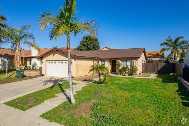 Ranch-style homes line the streets of La Presa, California.