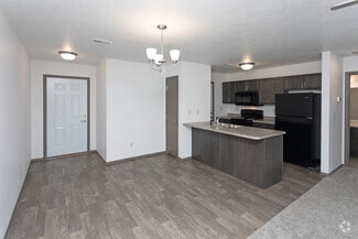 644 W Willow St, Harrisburg, SD 57032