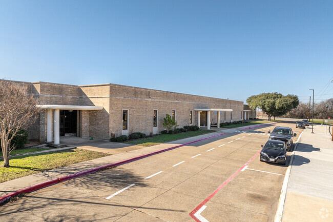 Stewarts Creek Elementary School in The Colony.