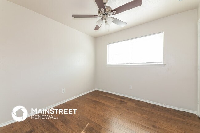 608 San Carlos Dr, Garland, TX 75043 - photo 7