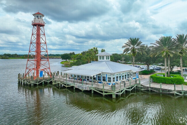 Lighthouse Point Bar and Grille is located at 925 Lake Shore Dr in Village of Sabal Chase.