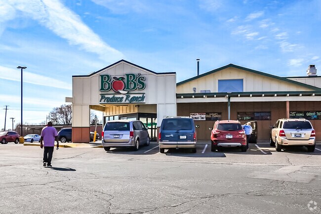 Bob’s Produce Ranch is a three-generation family-owned grocery store in Fridley.