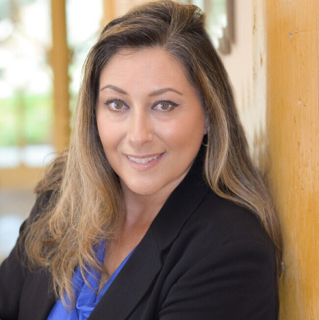 Donna Kelly