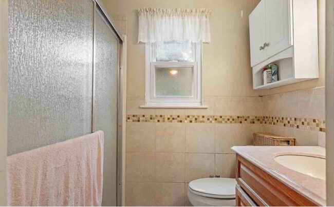 3302 S Keswick Cir unit 1, Philadelphia, PA 19114 - photo 7