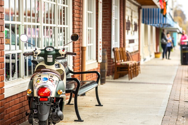 Locals hang out in the classic diner atmosphere of Tara's Cafe in Belton.