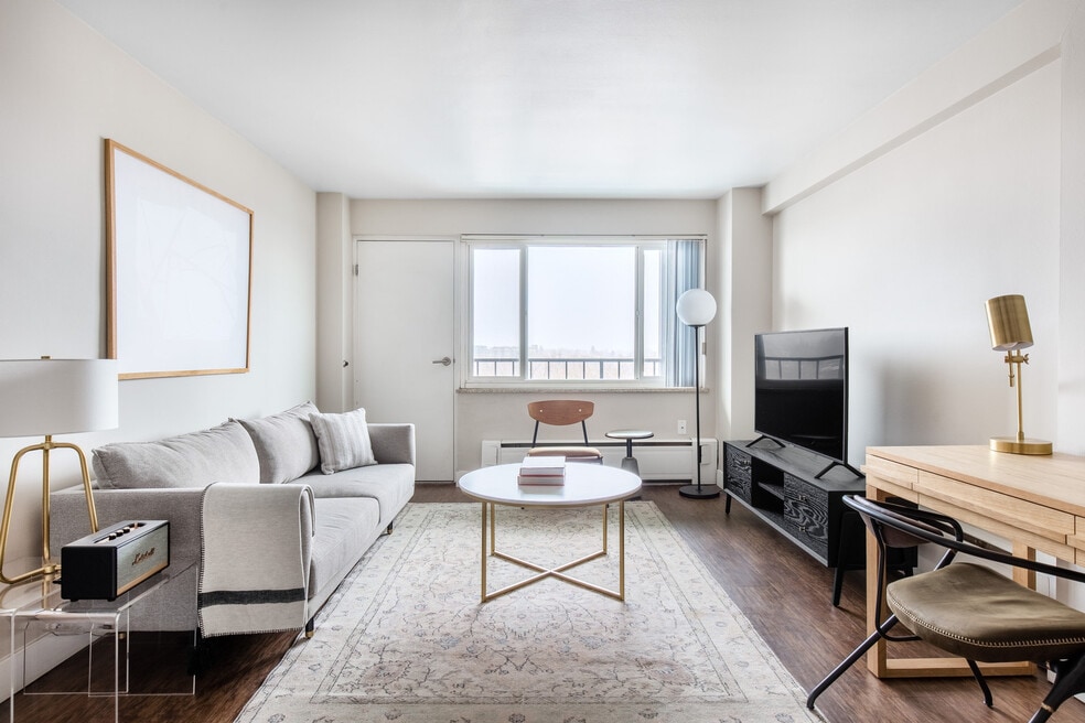 2600 Lawrence St unit FL3-ID281A, Denver, CO 80205 - photo 1