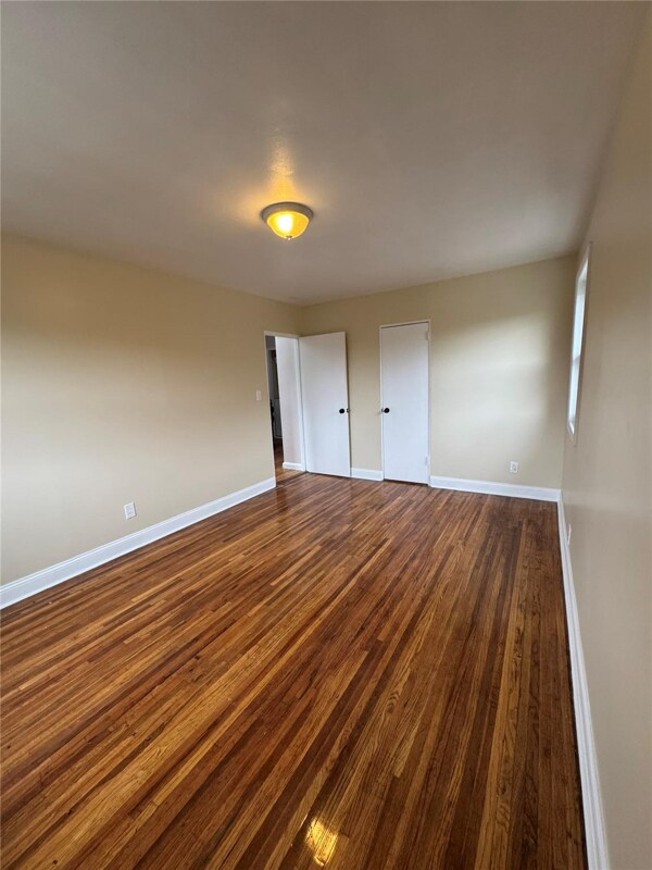 153-32-153-77 77th Ave, Queens, NY 11367
