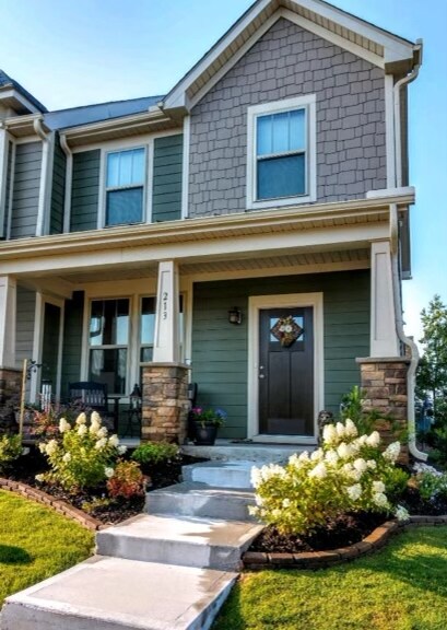 213 Meritage St, Greer, SC 29651