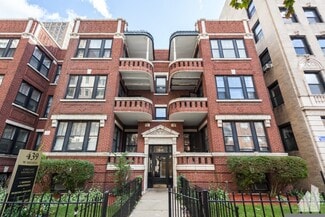 439 W Melrose St Unit 41-3B, Chicago, IL 60657