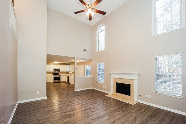 3955 Belmont Ridge Dr, Lithonia, GA 30038 - photo 5