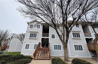 206 W Lakeshore Dr Unit 206 Lakeshore Unit C, Port Clinton, OH 43452