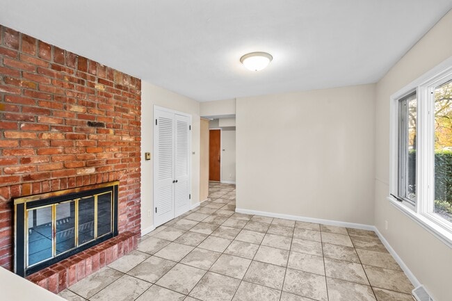 3735 Heatherdowns Blvd, Toledo, OH 43614 - photo 4