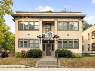3856 Grand Ave S, Minneapolis, MN 55409