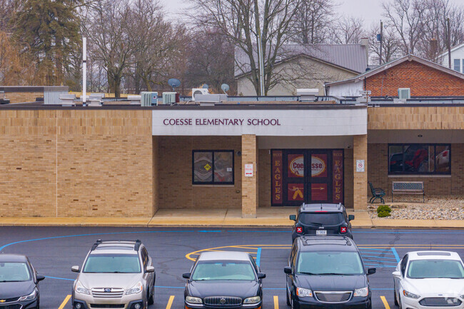 Coesse Elementary School receives an overall Niche grade of B-.
