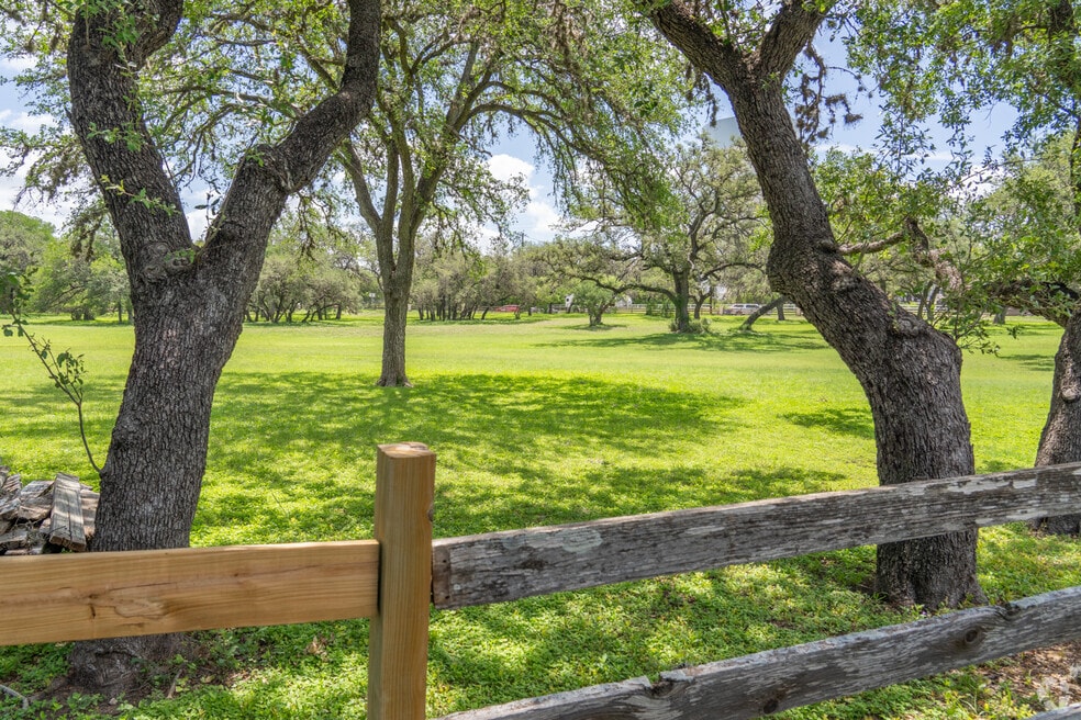 Rolling Oaks Estates