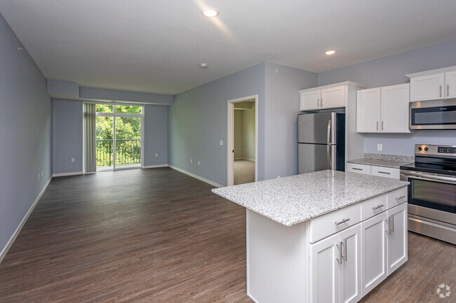 3BR, 2BA - 1,419SF