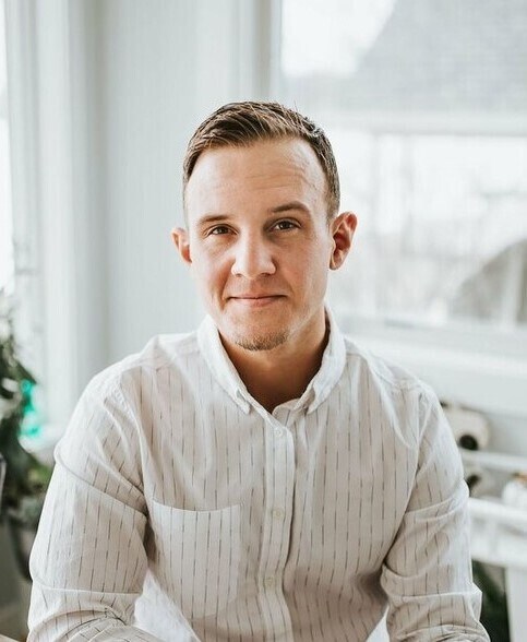 BRETT MILES