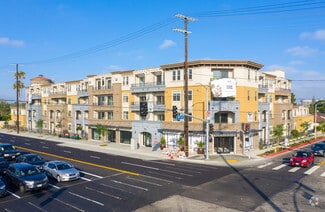 7403 La Tijera Blvd, Los Angeles, CA 90045