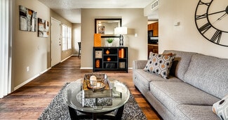 4920 Thistle Dr, Tyler, TX 75703