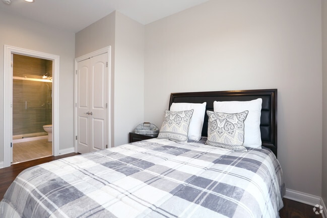 Cornerstone Dekalb Apartments, Dekalb, IL 60115 - photo 7