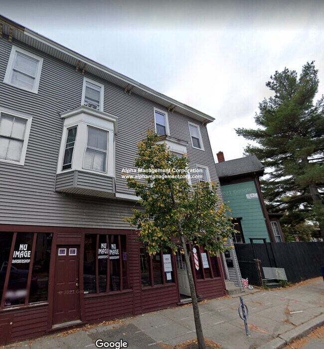 100 River St Unit 3, Cambridge, MA 02139