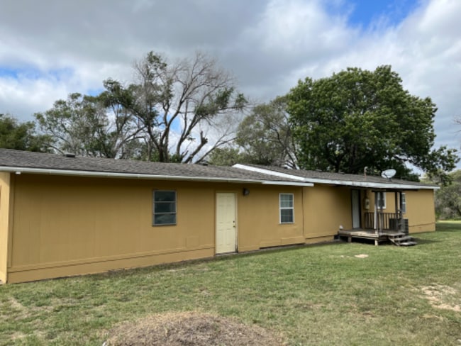 9590 SW Mcadoo Rd, Augusta, KS 67010 - photo 2