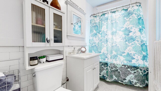 140 Columbia St unit 3, Brookline, MA 02446 - photo 7